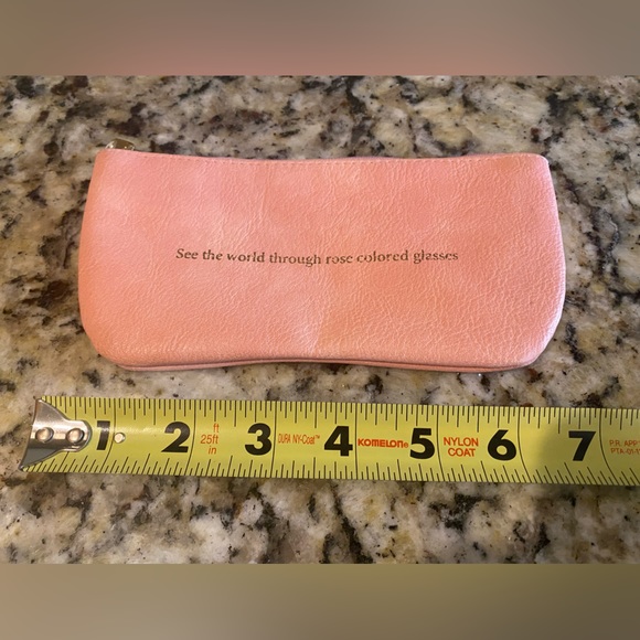 Glasses case - Picture 3 of 7